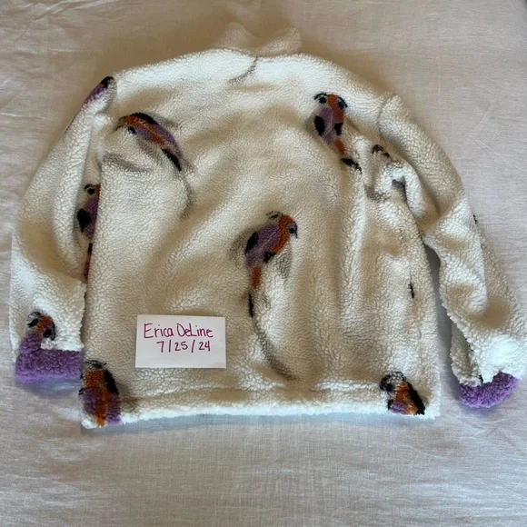 NWT Taylor Swift Speak Now Koi Fish Pullover - Picture 2 of 4